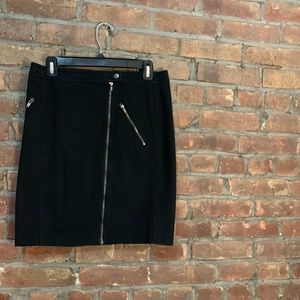 J Crew black jean skirt- size 6